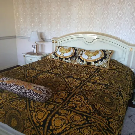 Balta Maja Habitación en casa particular Riga